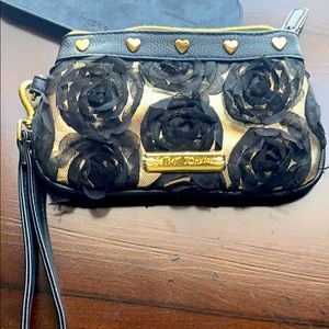 Betsey johnson floral wristlet